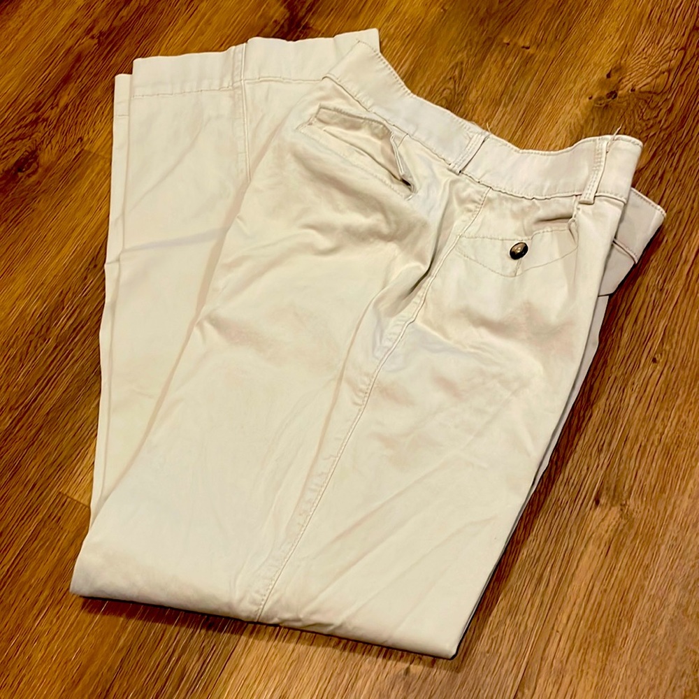 Dockers Women’s 8M Khaki Pant Stretch Beige Casual